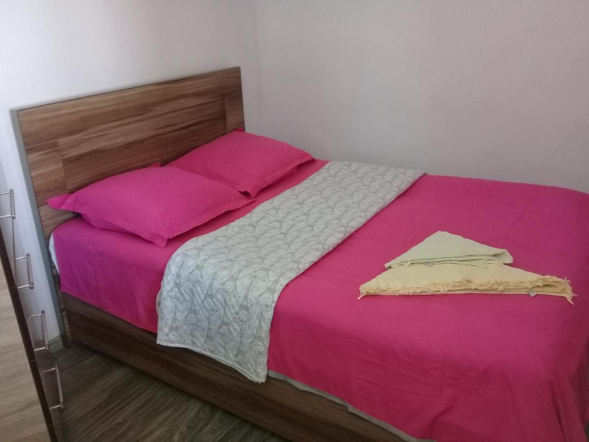Apartment Giorgi In Sighnaghi Εξωτερικό φωτογραφία